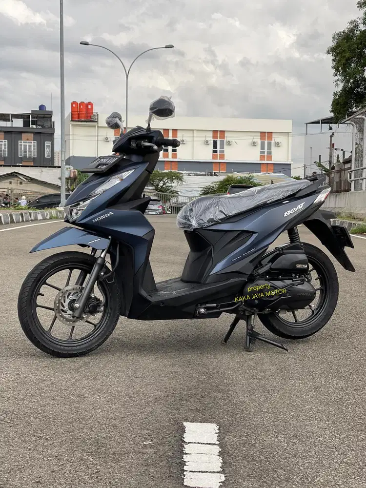 Cash/Kredit BEAT DELUXE ISS 2023 Free Helm,Oli Mesin, Kaos