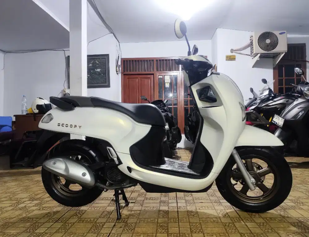 HONDA SCOOPY 2024 MULUS ORI KM 4 RB AN