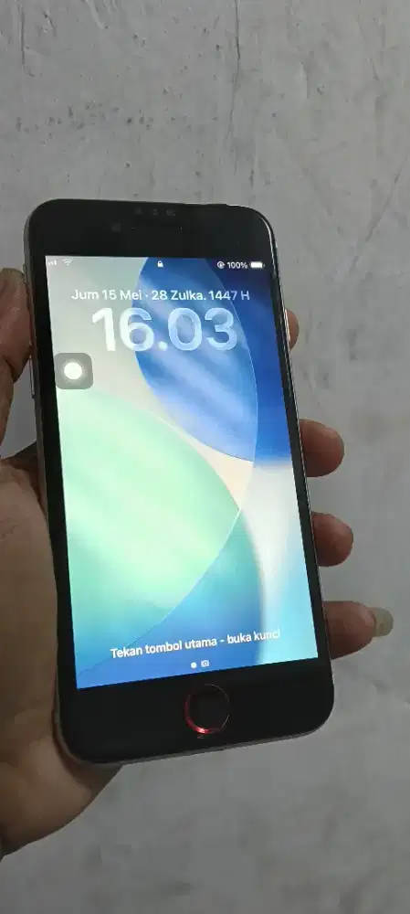 iPhone SE GEN 2 ( 128gb ) Mulus, Lengkap