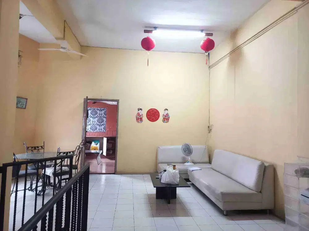 Ruko 3½ Tingkat Komplek Fuji Indah Garden