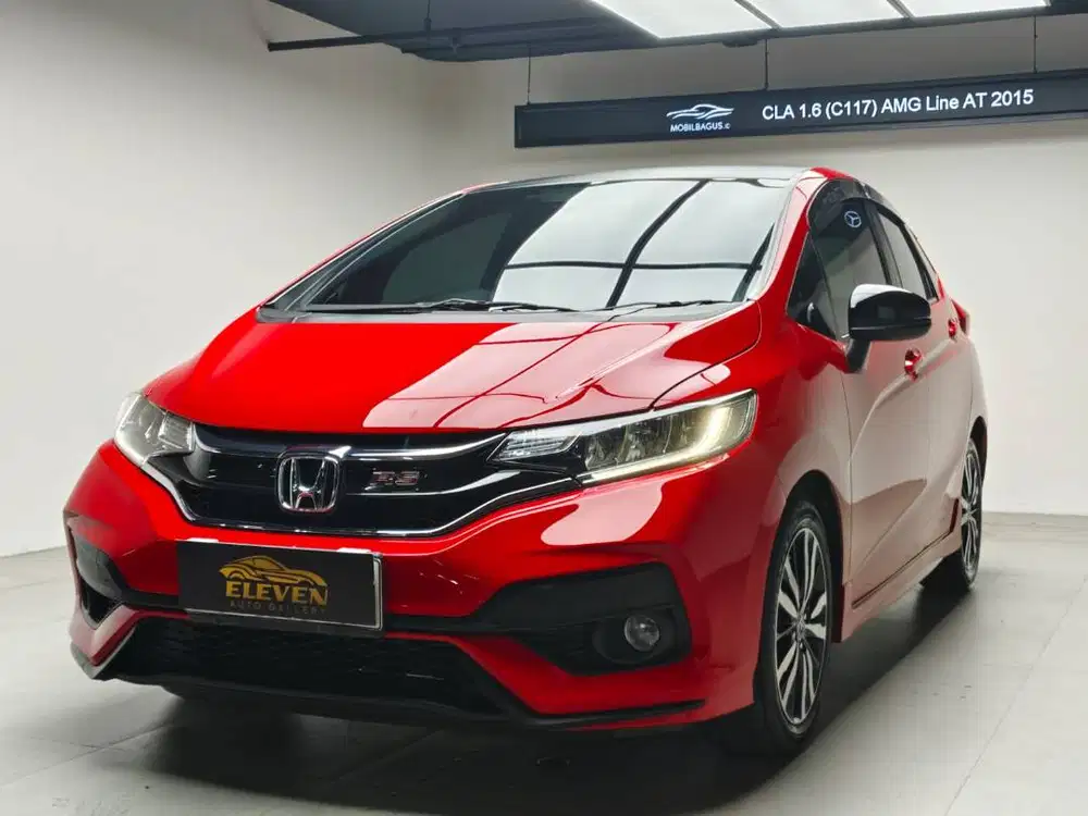 HONDA JAZZ RS 2018 SUPER LOW KM