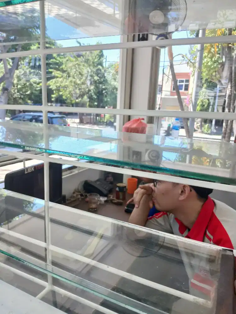 Dibutuhkan Helper Tenaga harian