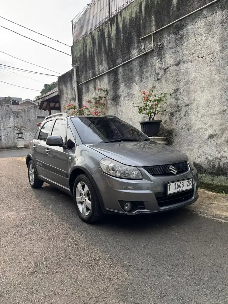 Suzuki SX4 2011 Bensin