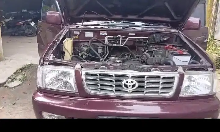 Toyota Kijang 2002 Bensin
