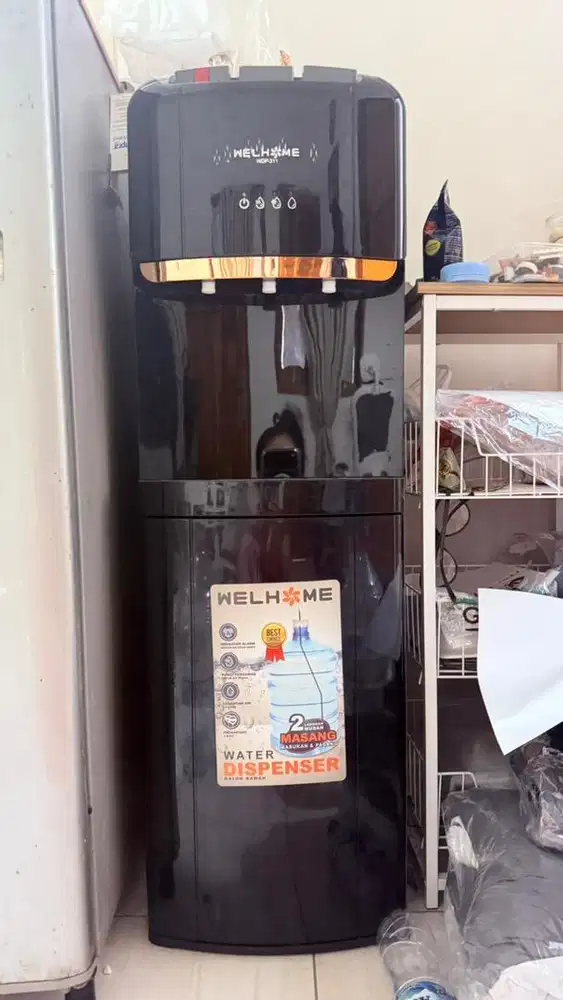 Dijual dispenser galon dibawah