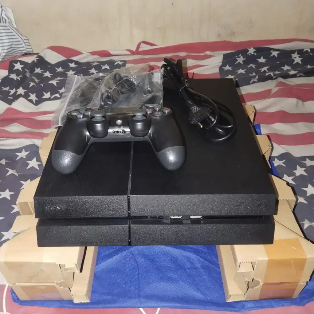PS 4 FAT 500GB BARU