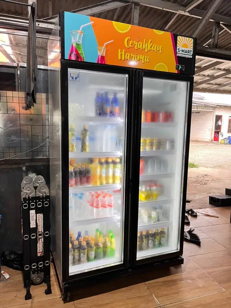 Showcase/ show case