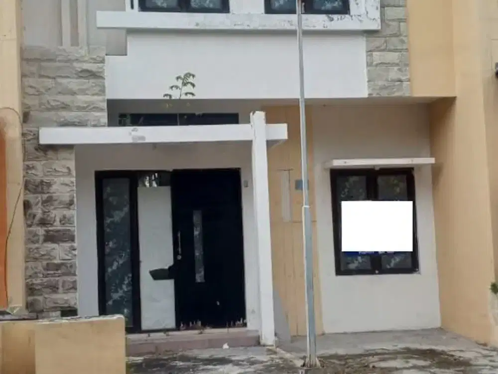DISEWAKAN RUMAH, di  SEMEMI SBY