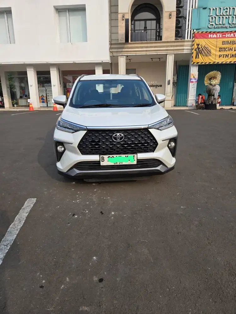 Toyota Avanza Veloz  2024 Manual