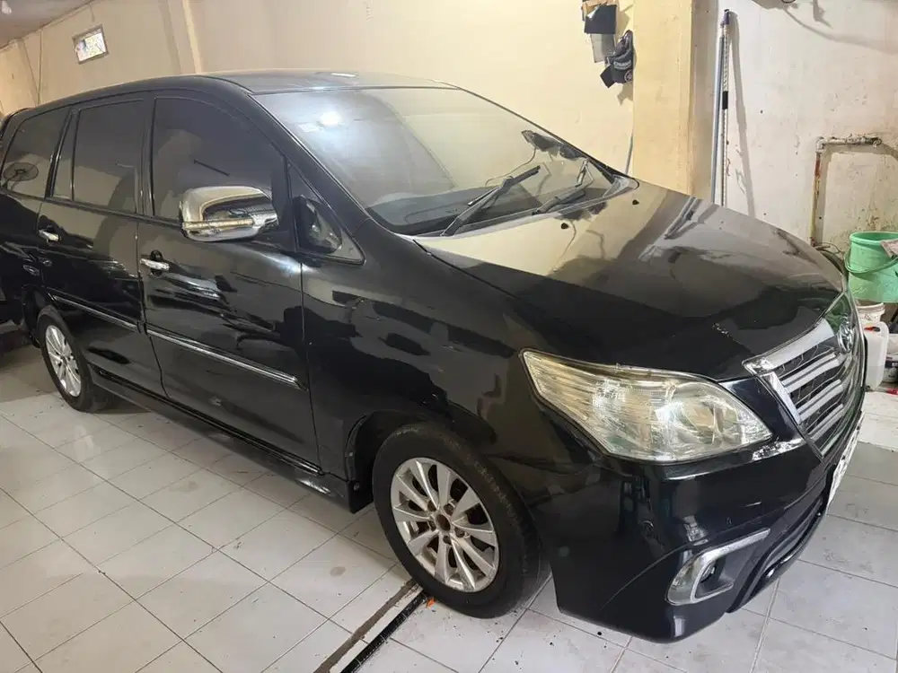 Toyota Innova V manual 2014