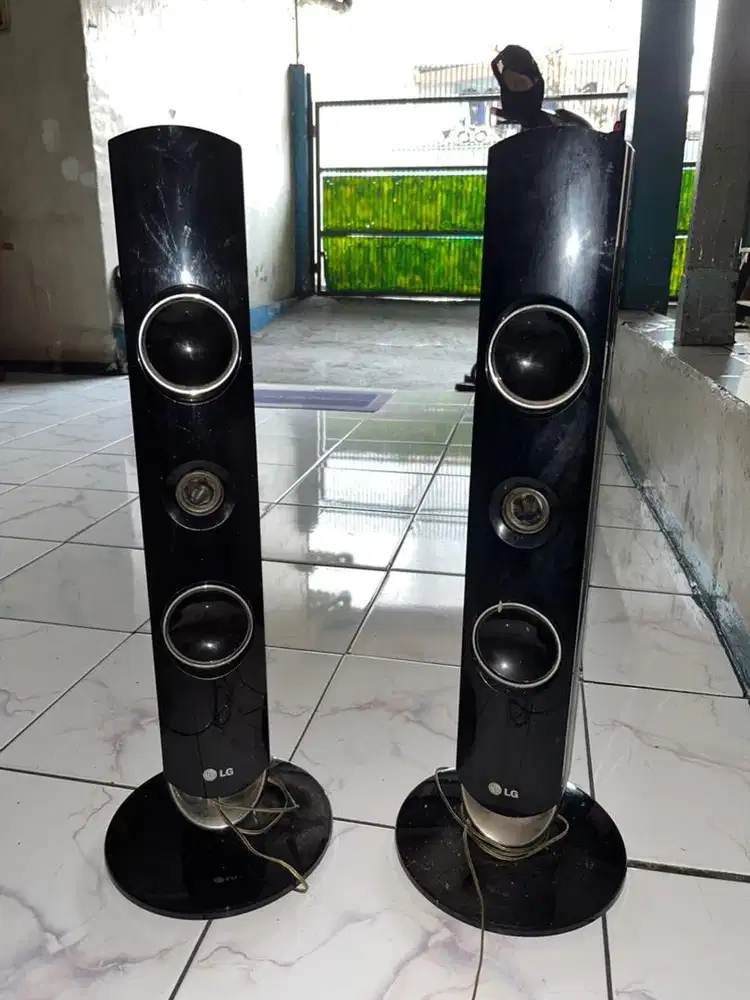 speaker towe LG
