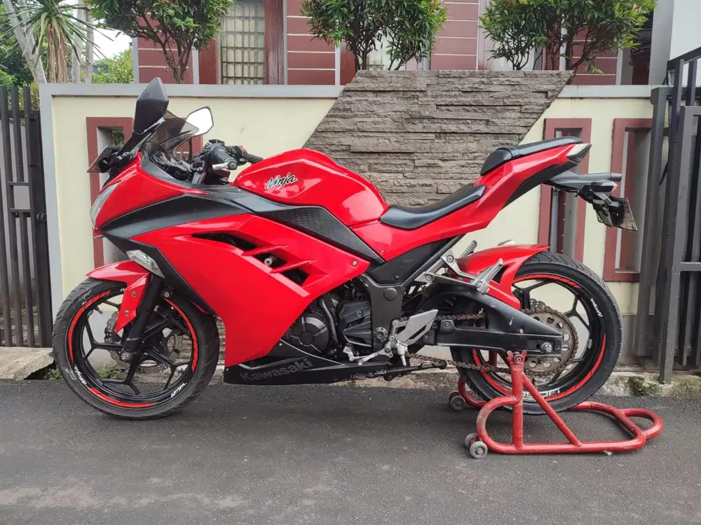 KAWASAKI NINJA 250 FI TAHUN 2013