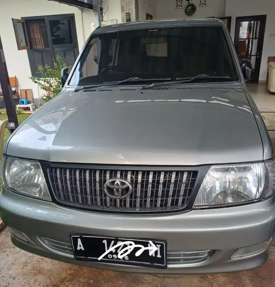 Kijang Kapsul LGX 2.0 Tahun 2004 Silver