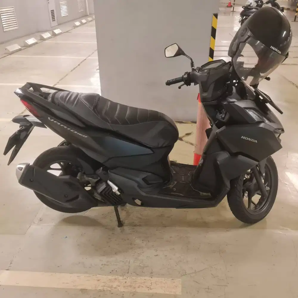 Dijual Honda Vario 160 CBS Hitam 2023