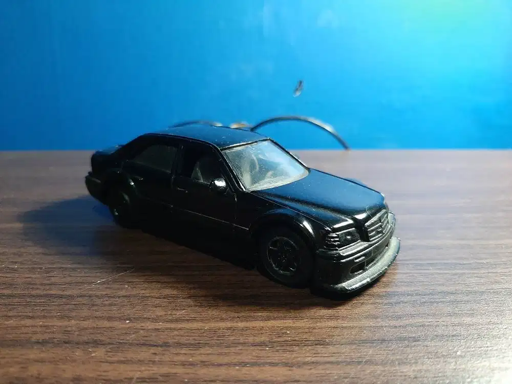 Diecast Mobil Welly AMG Mercedes C Class