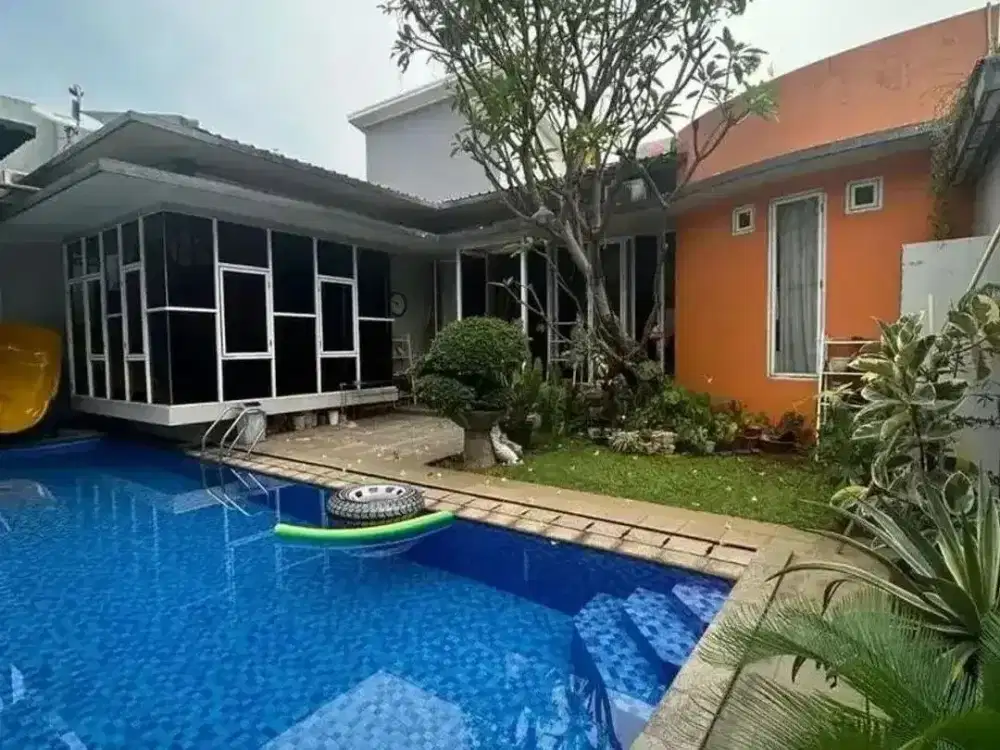 NEGO BRUTAL RUMAH MEWAH! Rumah di Duren Sawit dengan Kolam Renang – 10 M, Siap Huni