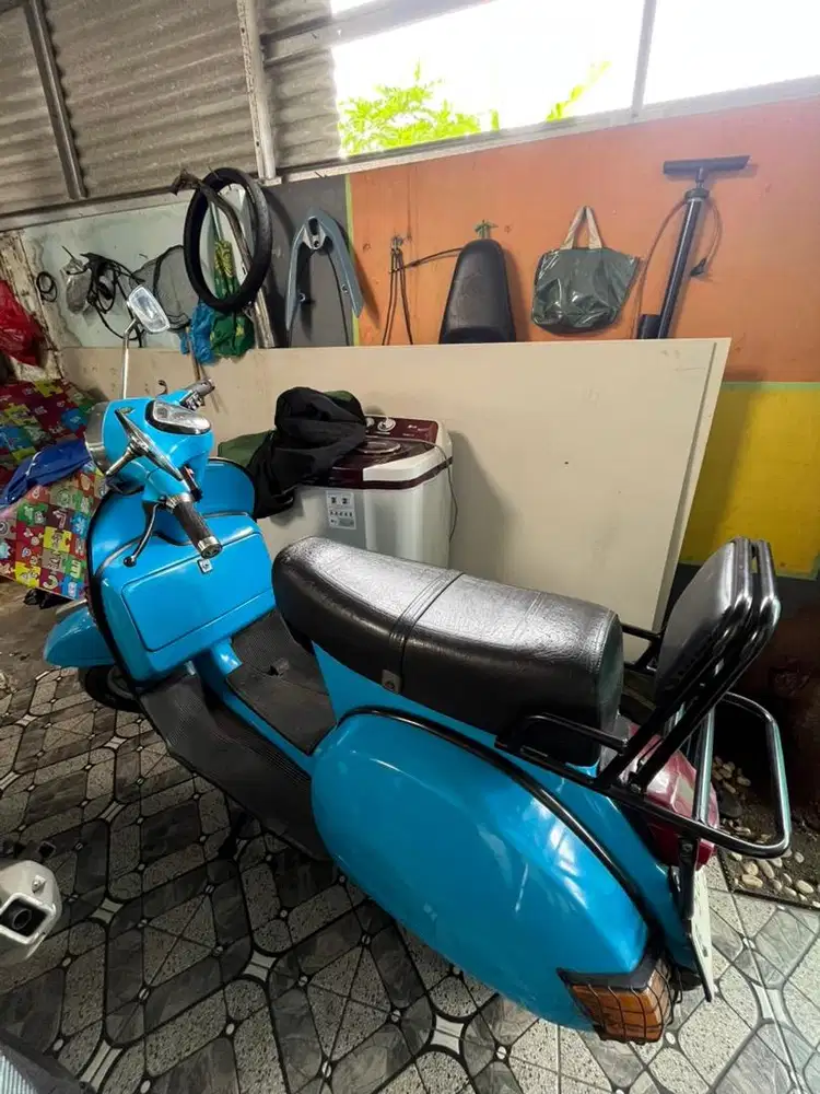 Vespa Strada 1987