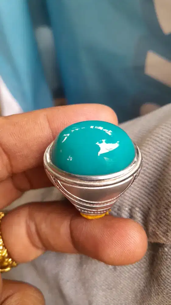Bacan doko majiko bluish klimis