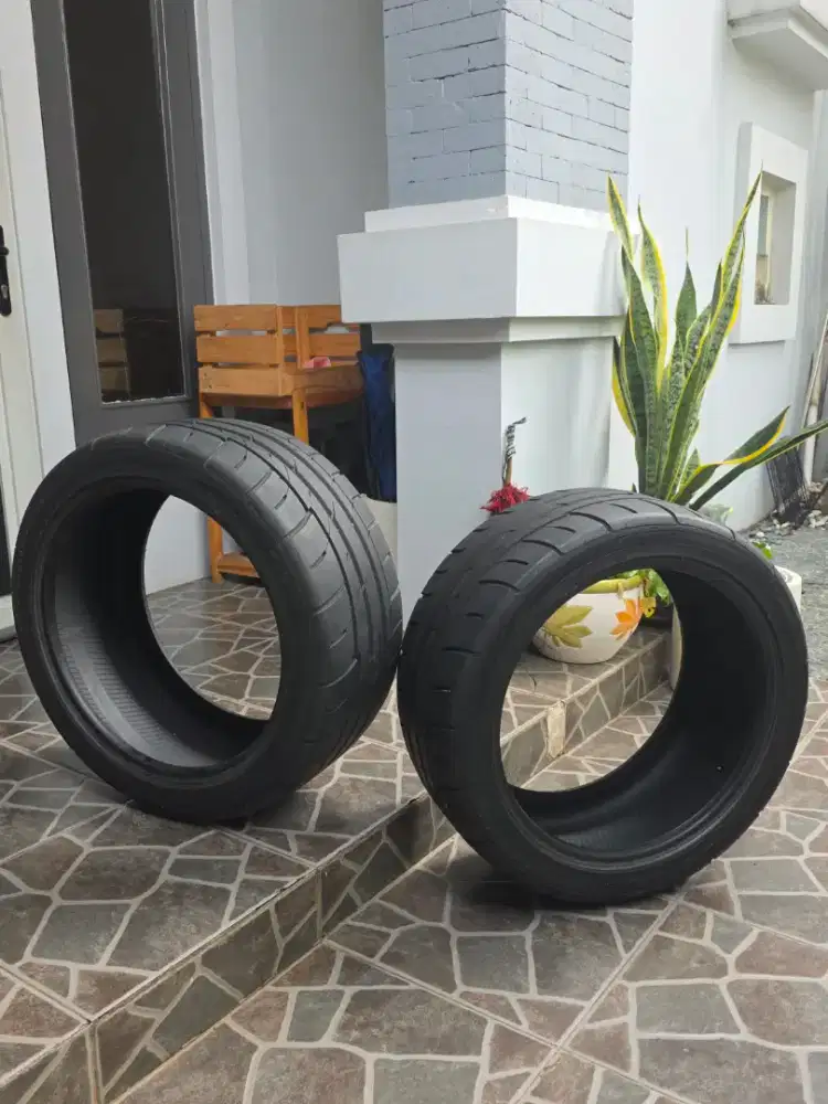 Ban Bekas GT RADIAL CHAMPIRO SX2 R18 245 / 40 th 2023 95% NO tambalan