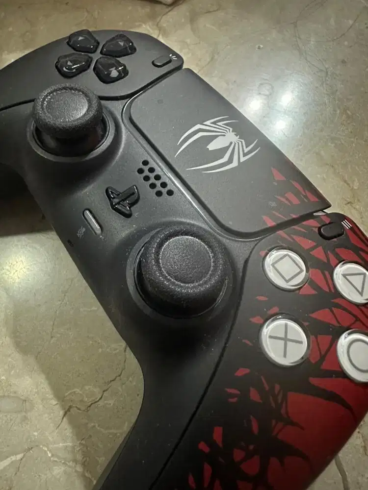 stik ps 5 edisi spiderman