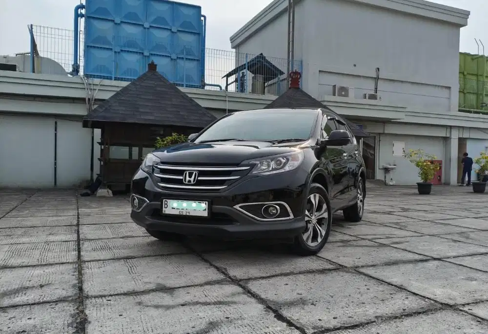 ISTIMEWA CRV 2.4 PRESTIGE 2014