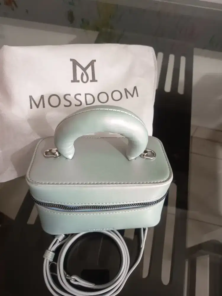 Tas Tangan merk Mossdoom