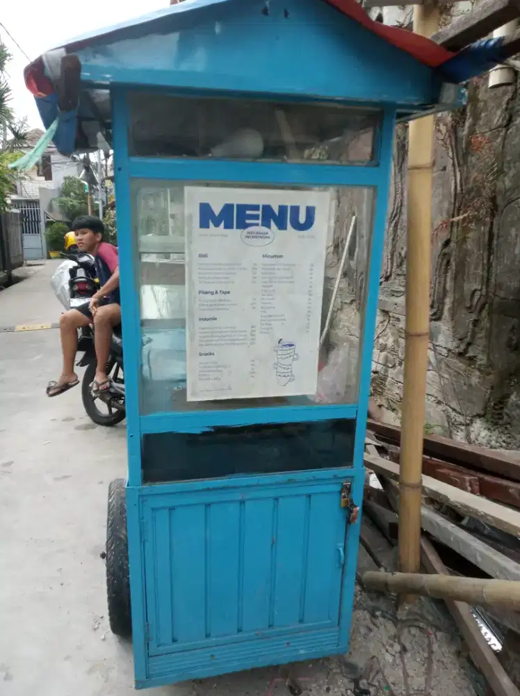 Dijual gerobak bekas roti bakar kondisi sangat bagus