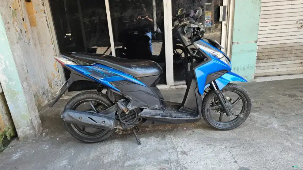 UD ENY MOTOR - Honda Vario 110 techno thn 2010 mulus