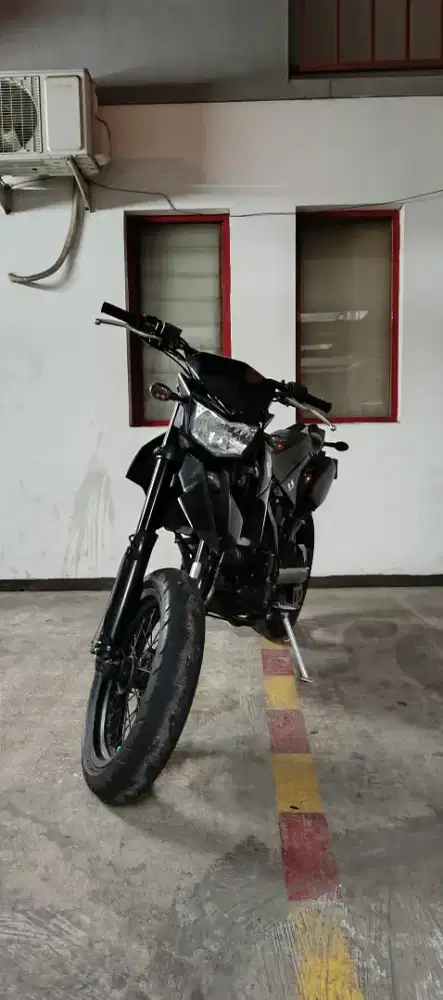 Kawasaki Dtracker 250