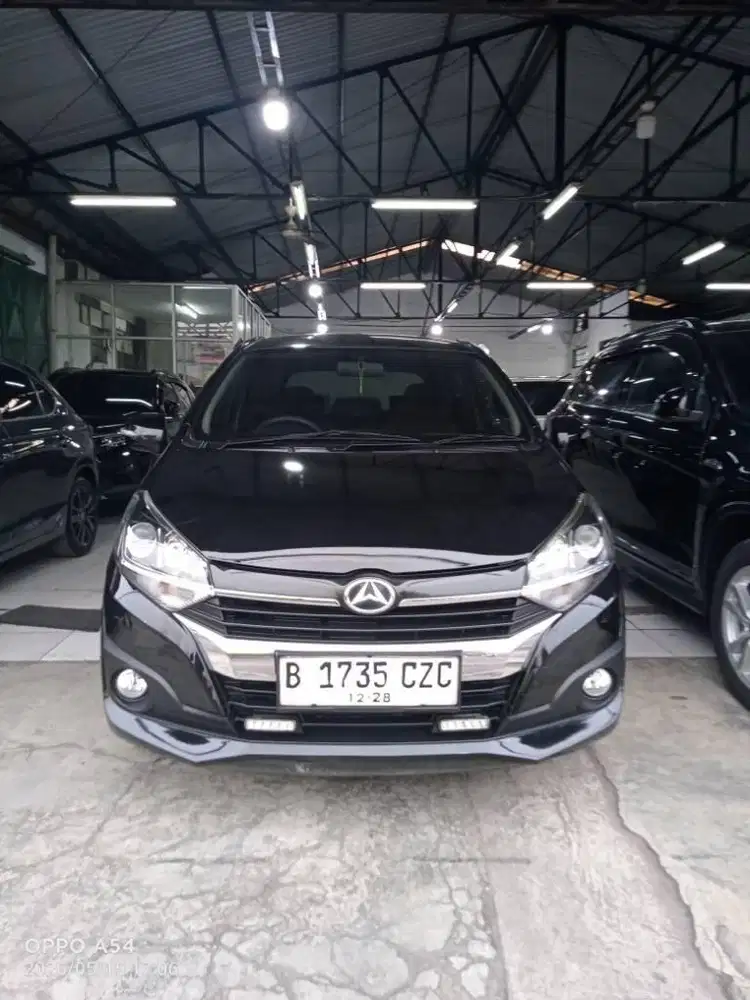 Daihatsu Ayla 1.2 R Matic AT tahun 2018 hitam