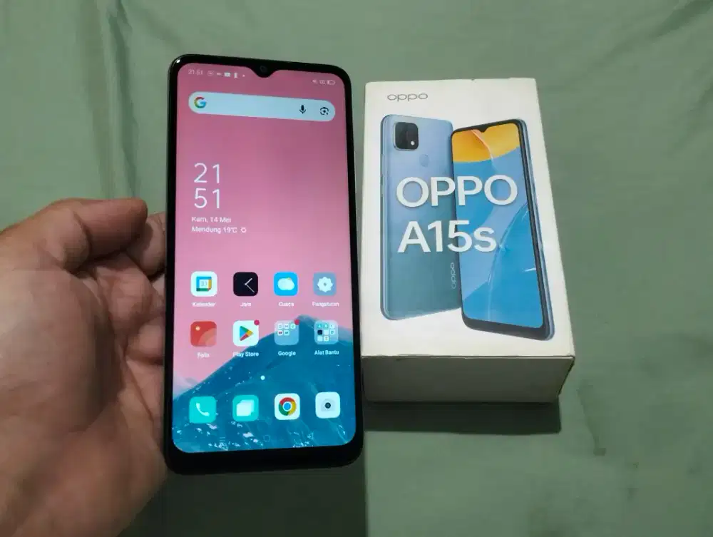 BUTUH UANG OPPO A15S RAM 6GB / 128GB 4G LTE 6,52in Fingerprint Mulus