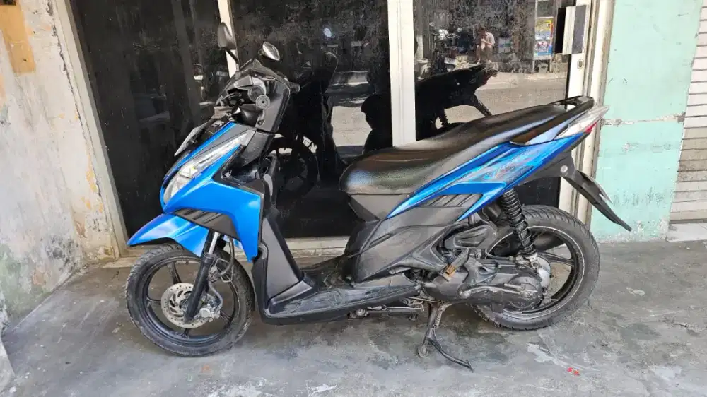 UD ENY MOTOR - Honda Vario 110 techno thn 2010 fresh