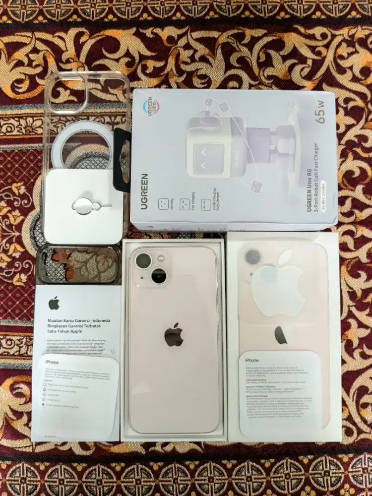 Apple iPhone 13 Basic Pink + Adaptor Ugreen