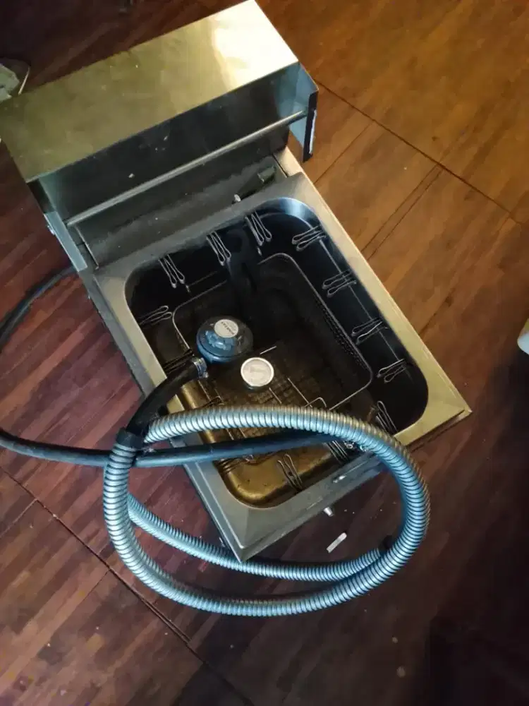 Dijual Deep Fryer Gas