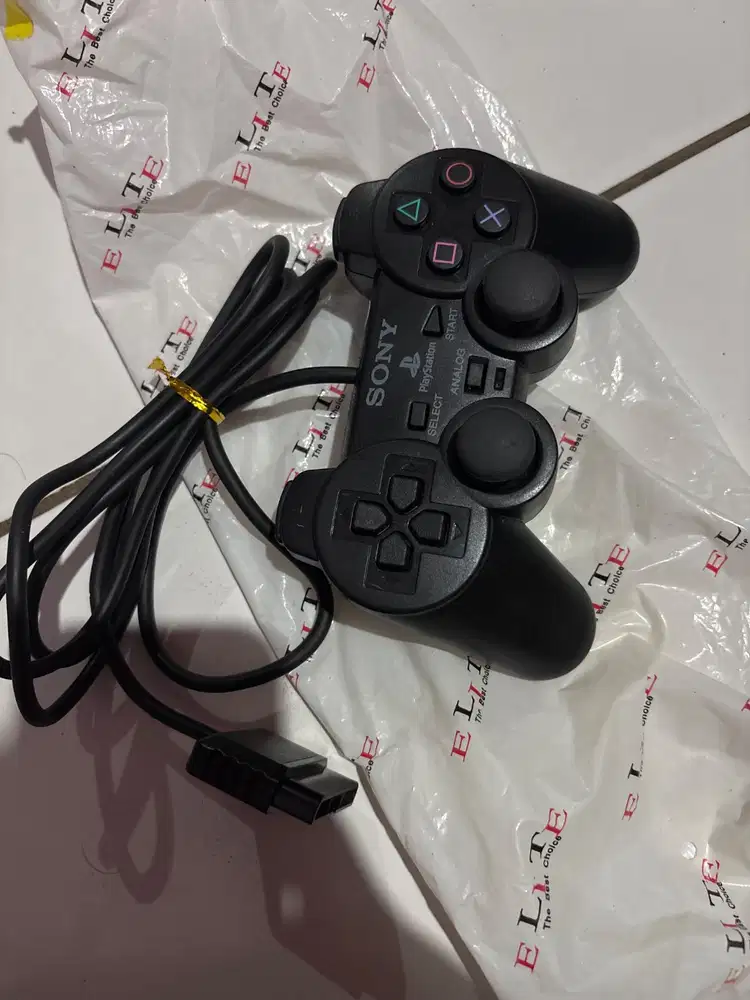 Stik PS2 masih bagus tombol normal