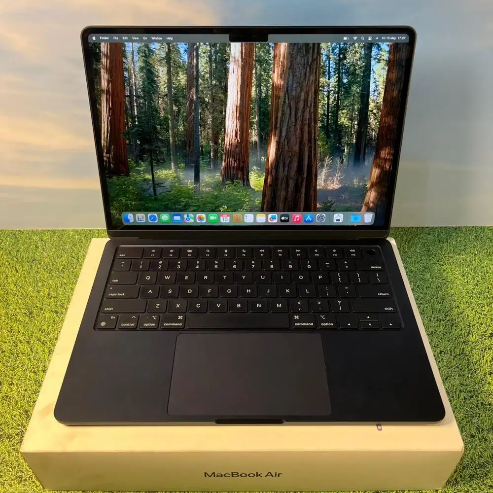MACBOOK AIR M2 Ram16/Storage256