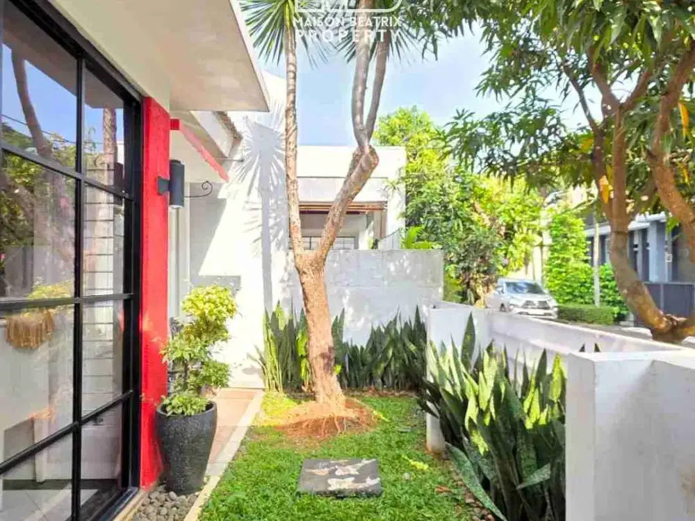 DIJUAL RUMAH FULLY FURNISH DG LOKASI YG STRATEGIS DI DAERAH BINTARO TANGSEL