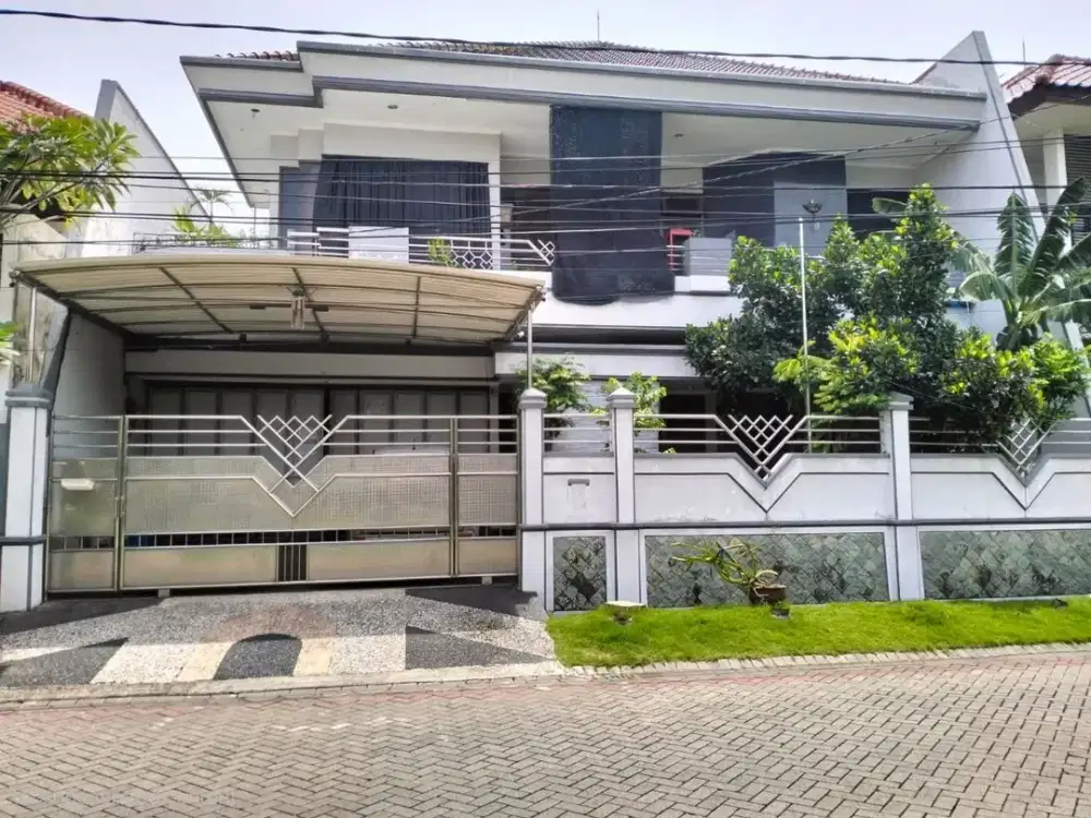 Rumah Galaxy Bumi Permai ARAYA 1 STRATEGIS , PLN 7700watt  Hadap Barat