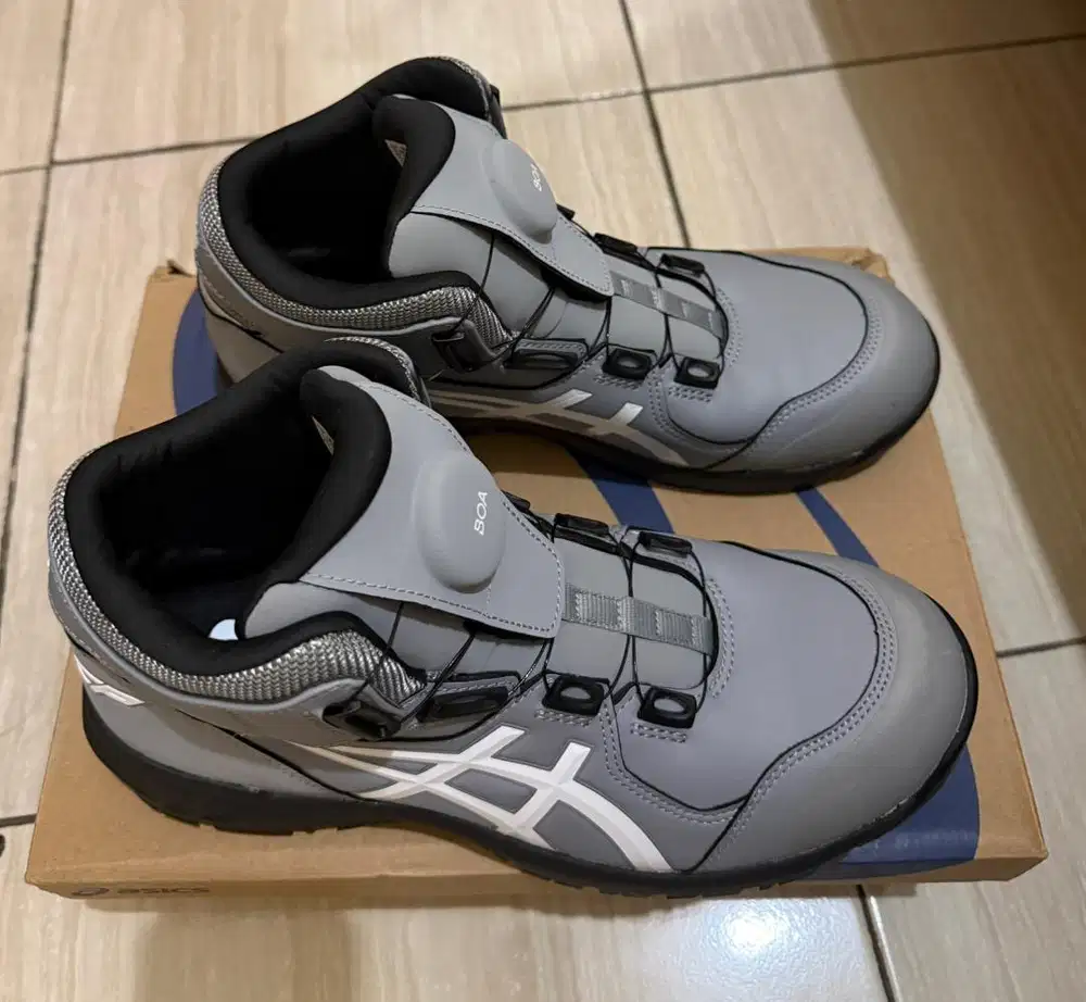 Sepatu Safety Asics Winjob CO304 BOA