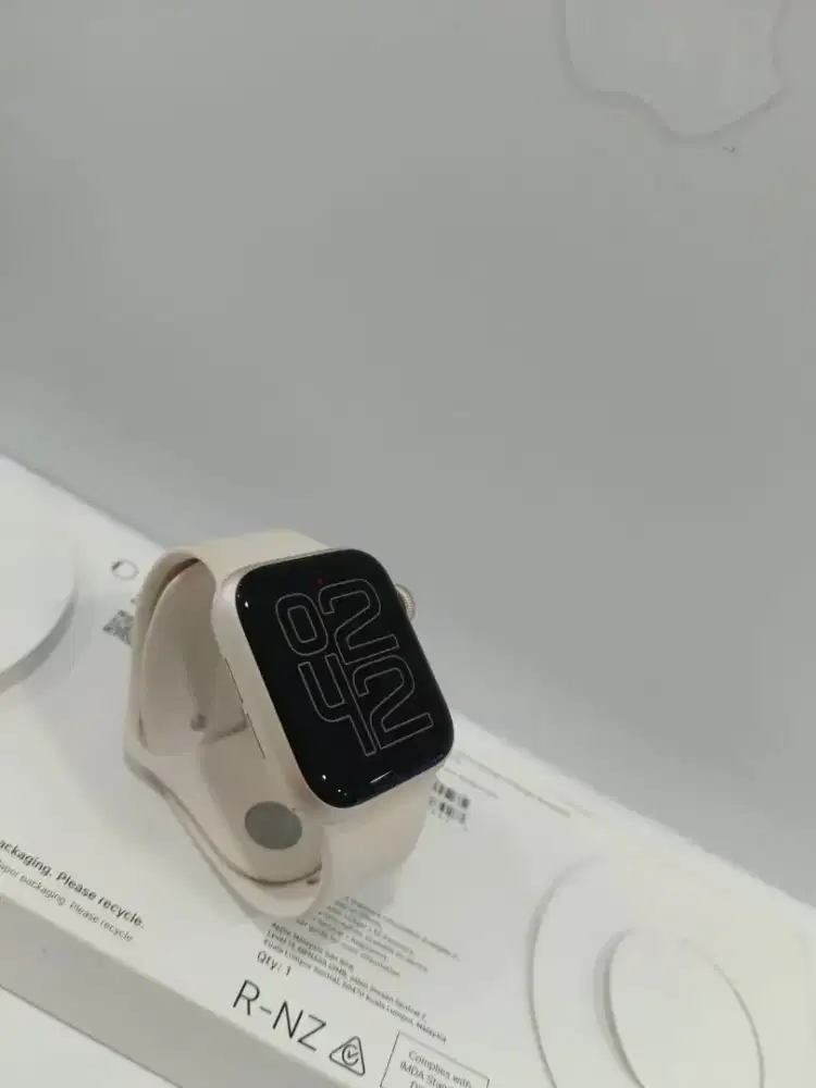 Apple warcth se3 40 mm garansi inter
