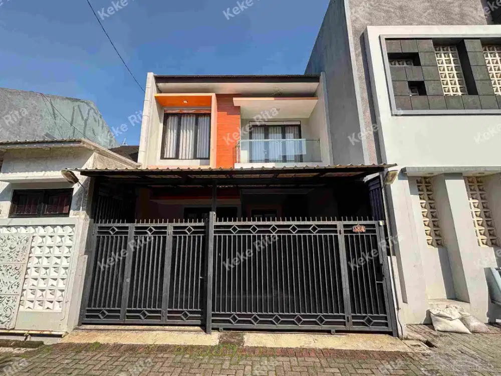 Dijual Rumah 2 Lt Dekat Bunderan Cibiru