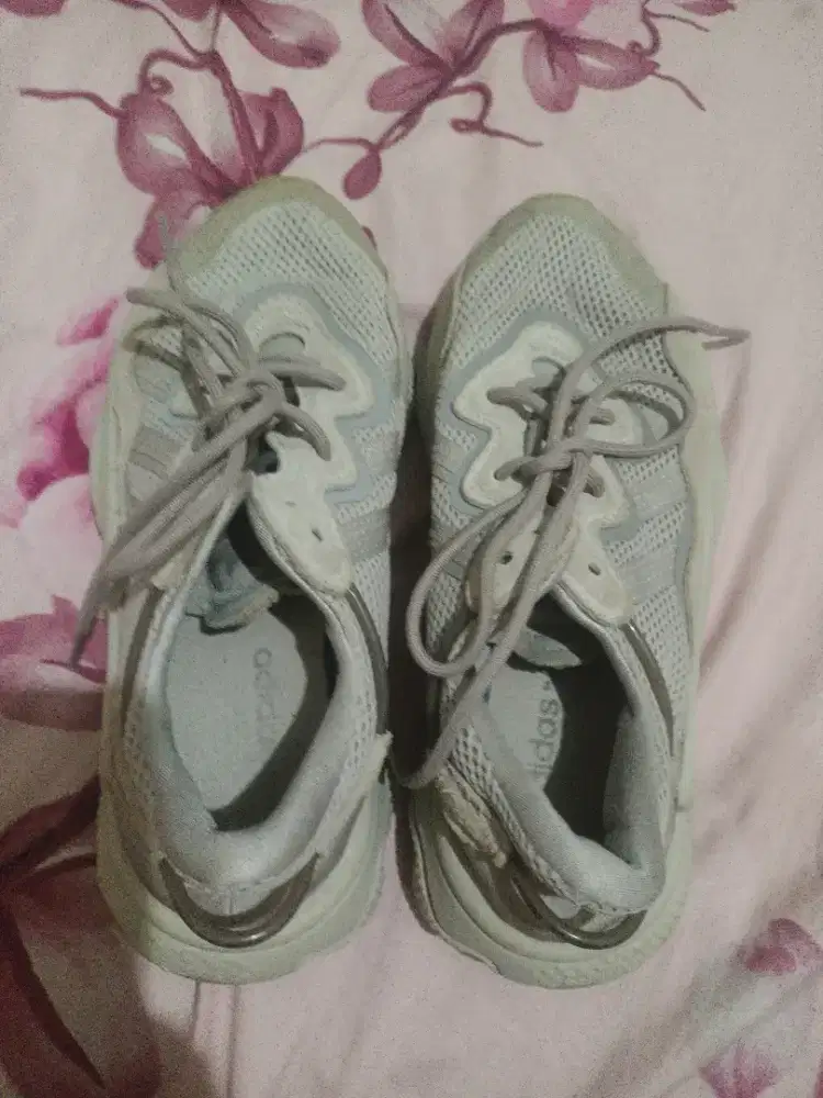 Jual sepatu Adidas orisional OSWEEGO size 37