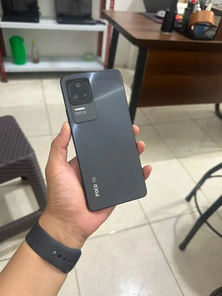 Poco F4 5G 8/256GB mulus Lengkap