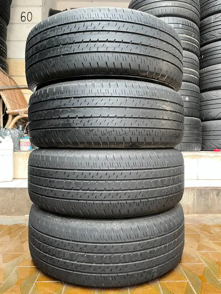 Ban Bridgestone ER33  215 55 r17  4Pcs