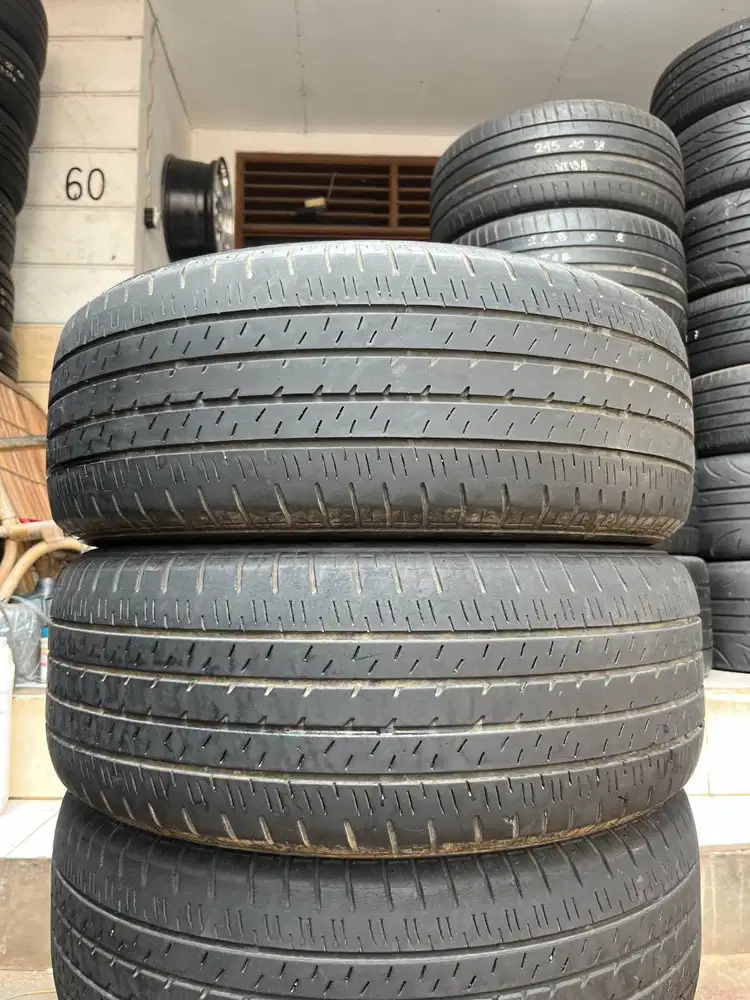 Ban Bridgestone ER33  215 55 r17  2Pcs