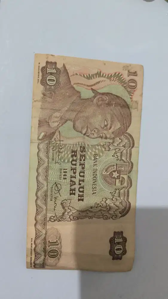 Uang kertas kuno 10 Rupiah tahun 1968