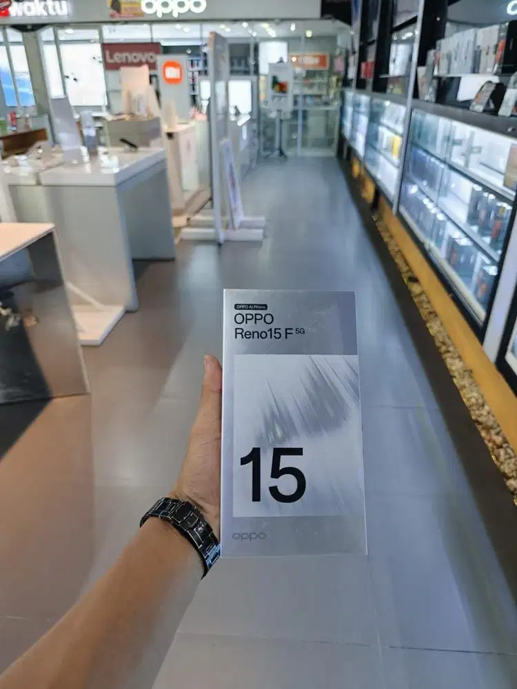 Oppo Reno 15F 5G