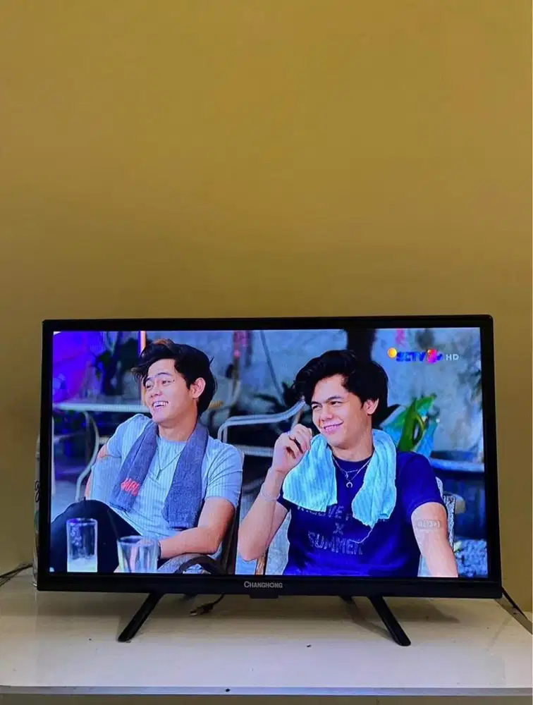 CHANGHONG TV 24' NEGO MULUS BGT