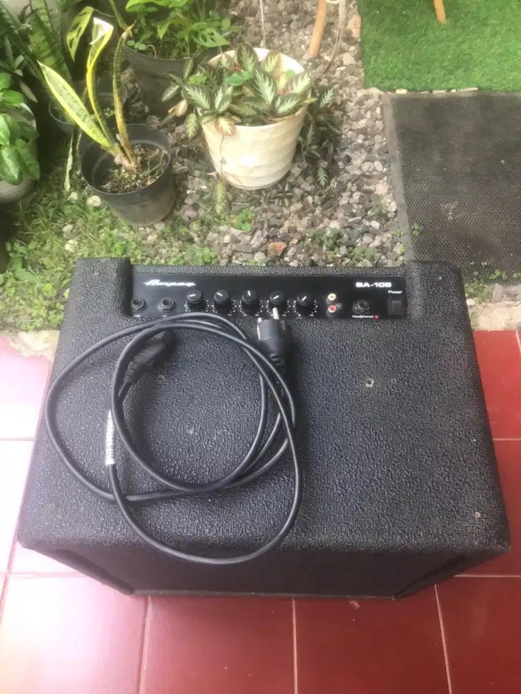 Ampli Bass BA 108