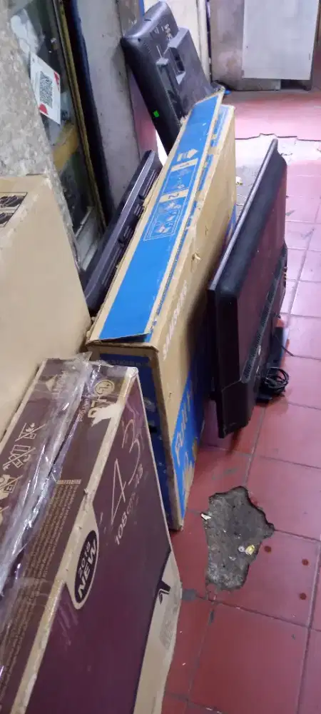 Servis TV LCD Dan Dibeli Mati LED TV